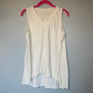 C29 Basic sleeveless top.  Longer length